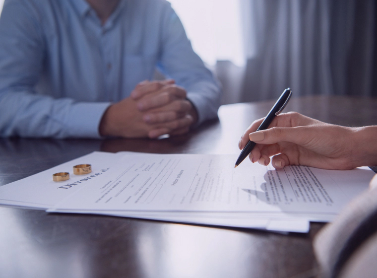 service divorce appraisal and wedding ring on top of papers tucson az service divorce appraisal and wedding ring on top of papers tucson az